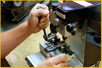 Boynton Beach Locksmith Store Boynton Beach, FL 561-962-2335 - automotive-keys-cut